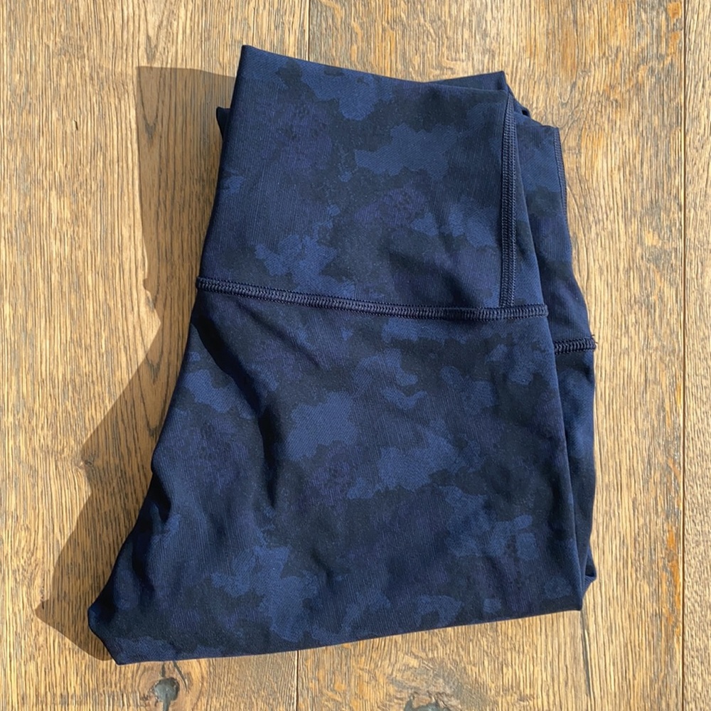 Lululemon High Rise Wunder Under Crop